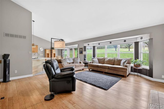 7 Autumn Valley Court, O'fallon, MO 63366