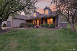 7 Autumn Valley Court, O'fallon, MO 63366