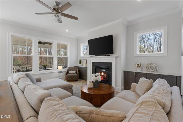 309 Mystic Pine Place 309, Apex, NC 27539