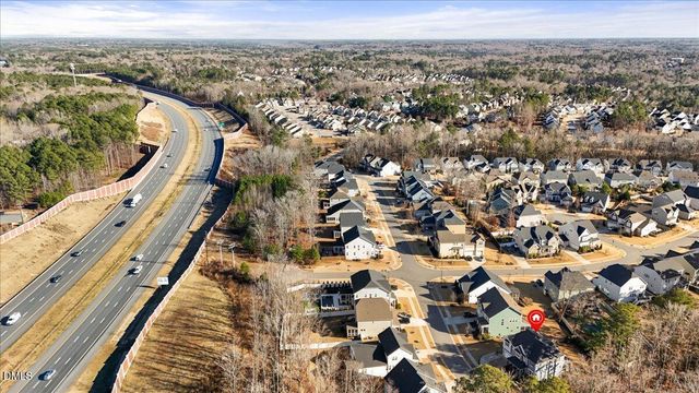 309 Mystic Pine Place 309, Apex, NC 27539