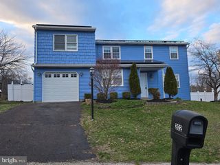 202 PARKRIDGE DRIVE, Perkasie, PA 18944