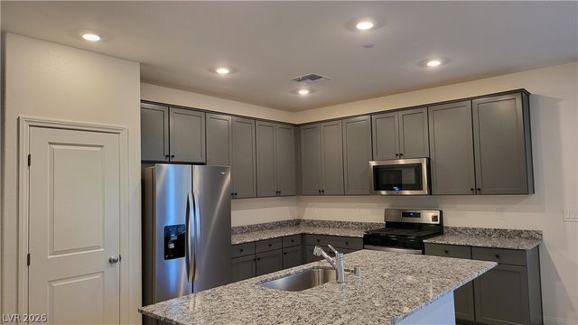 2815 Agueda Place, Henderson, NV 89044