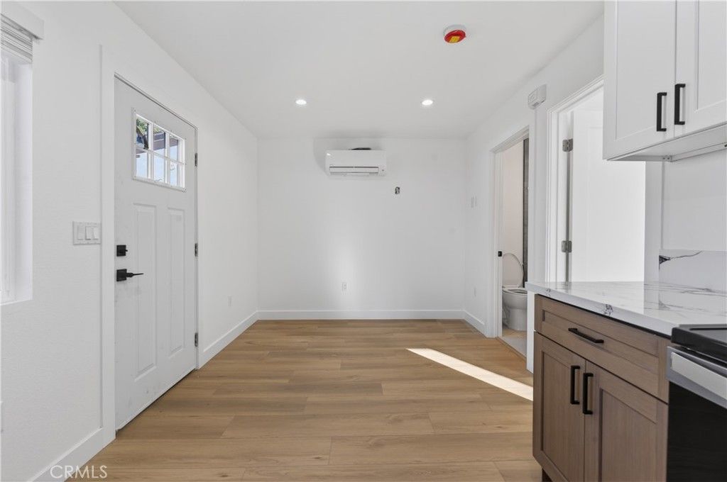 Image 30 of property listing at 10443 E Zamora Avenue, Los Angeles, CA 90002