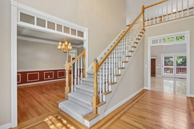 129 Pembroke Dr, Hendersonville, TN 37075