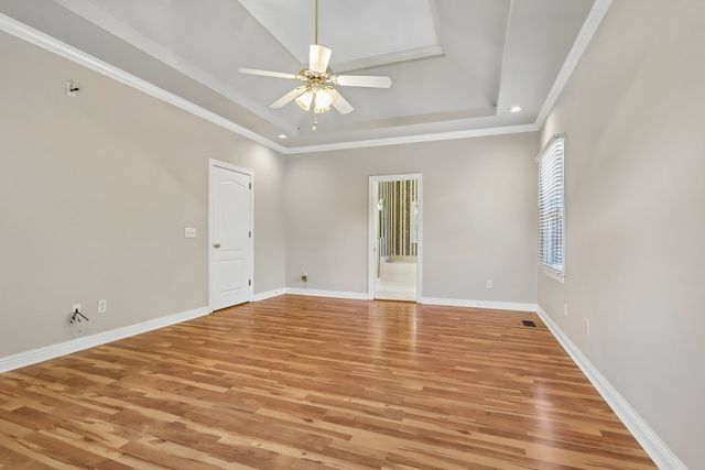 129 Pembroke Dr, Hendersonville, TN 37075