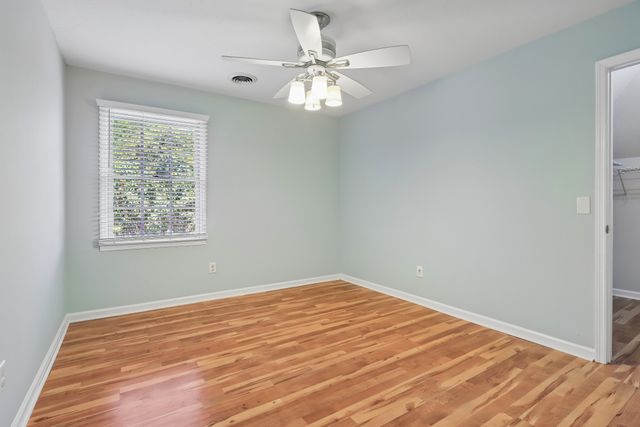 129 Pembroke Dr, Hendersonville, TN 37075