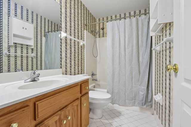 129 Pembroke Dr, Hendersonville, TN 37075