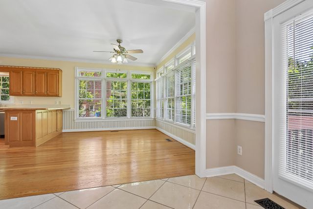129 Pembroke Dr, Hendersonville, TN 37075