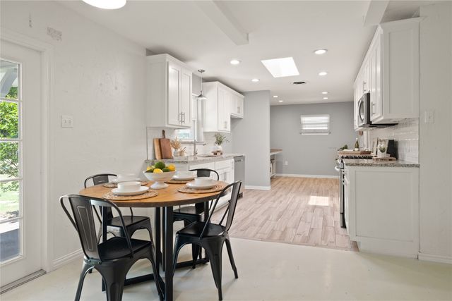 8021 Northbrook Drive, Benbrook, TX 76116