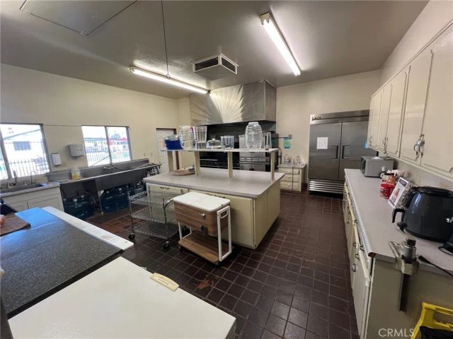 601 N Kirby 452, Hemet, CA 92545
