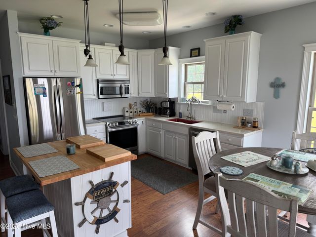 901 Down Shore Road, Blounts Creek, NC 27814