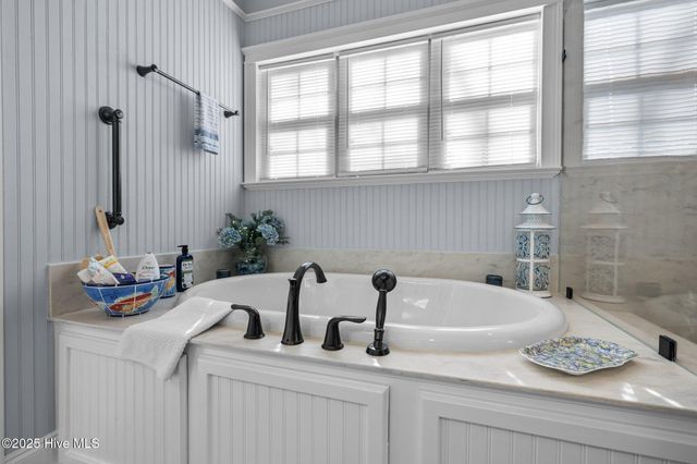 901 Down Shore Road, Blounts Creek, NC 27814