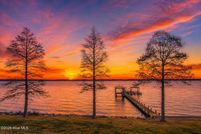 901 Down Shore Road, Blounts Creek, NC 27814