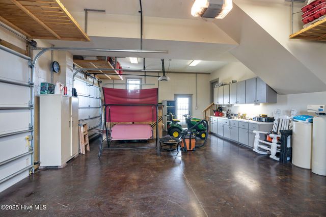 901 Down Shore Road, Blounts Creek, NC 27814