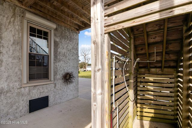 901 Down Shore Road, Blounts Creek, NC 27814