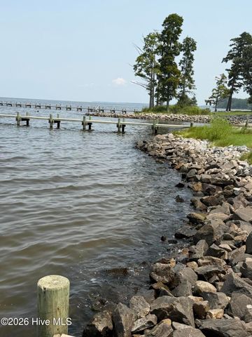 901 Down Shore Road, Blounts Creek, NC 27814