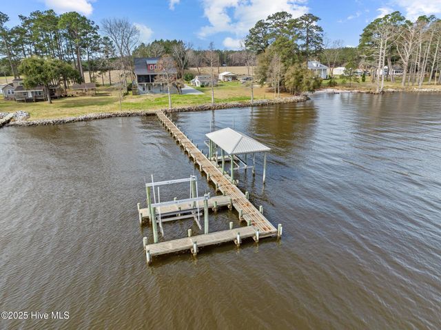 901 Down Shore Road, Blounts Creek, NC 27814