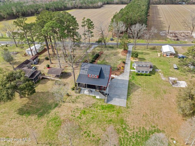 901 Down Shore Road, Blounts Creek, NC 27814