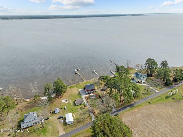 901 Down Shore Road, Blounts Creek, NC 27814
