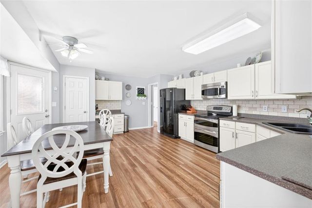 1700 Windsong Park Drive, Dacula, GA 30019