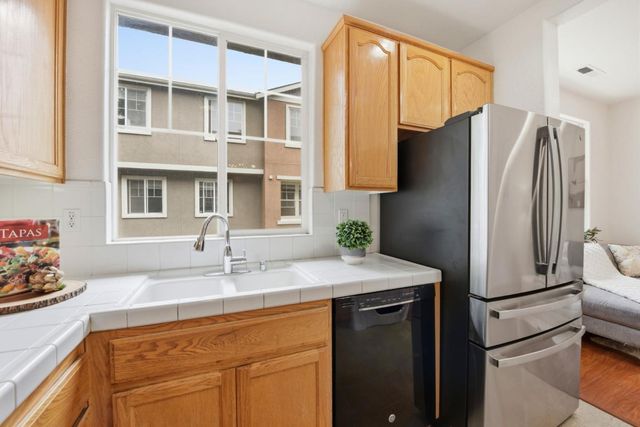 3576 Sequoia Common, Fremont, CA 94536