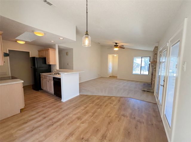 1409 Natchez Trace, Mesquite, TX 75149