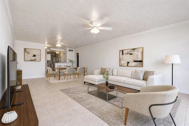 201 Van Buren Street 205, Hollywood, FL 33019