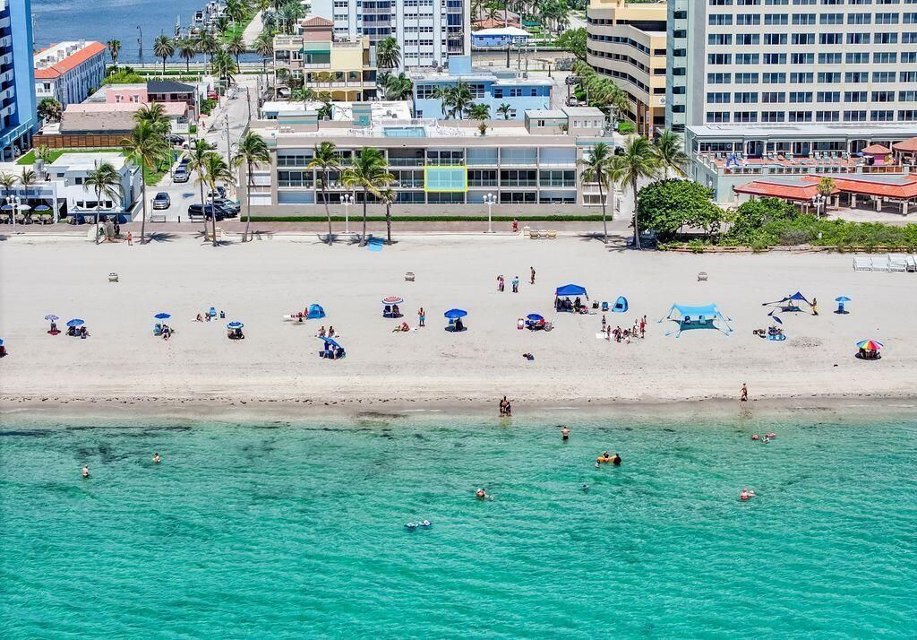 201 Van Buren Street 205, Hollywood, FL 33019