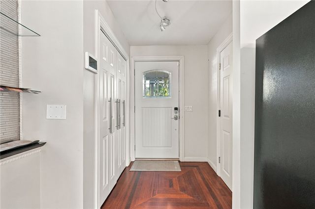 13 Harding Avenue, East Providence, RI 02915