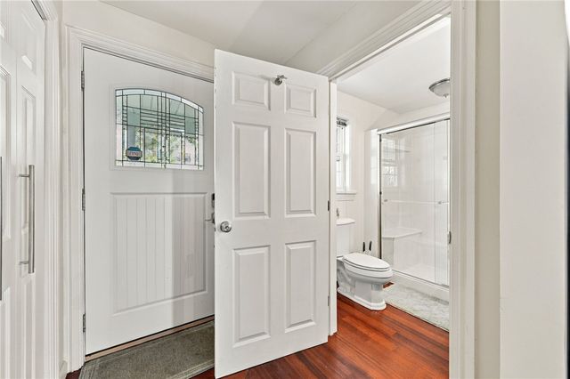 13 Harding Avenue, East Providence, RI 02915