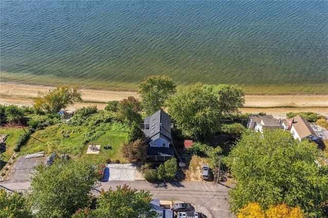 13 Harding Avenue, East Providence, RI 02915