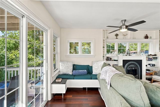 13 Harding Avenue, East Providence, RI 02915