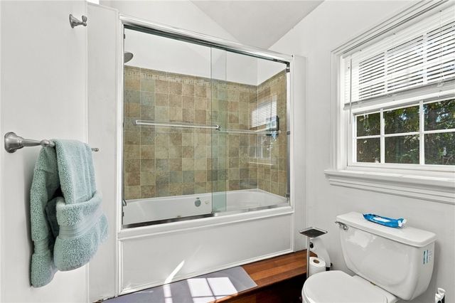 13 Harding Avenue, East Providence, RI 02915