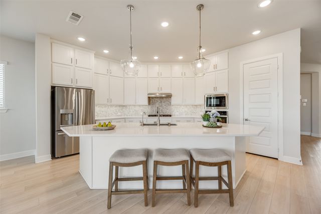 2201 Peters Colony Drive, Frisco, TX 75036