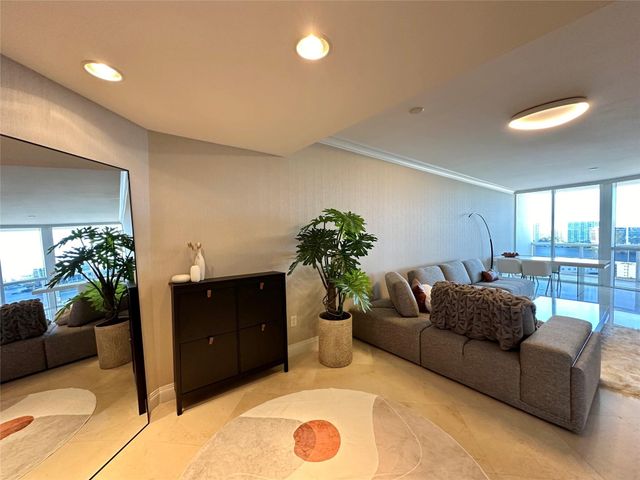 18201 Collins Avenue 1901, Sunny Isles Beach, FL 33160