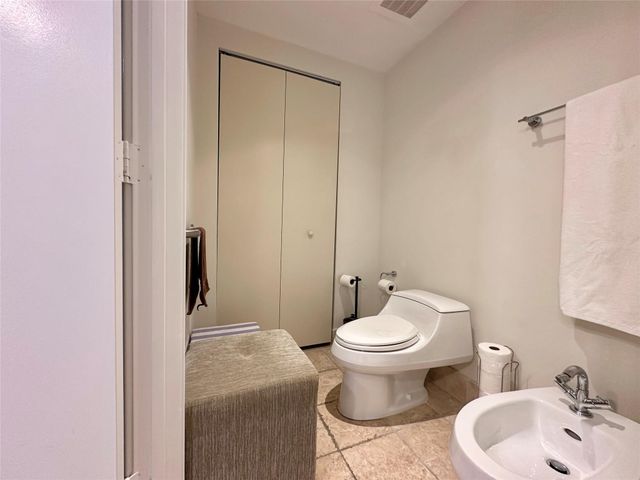18201 Collins Avenue 1901, Sunny Isles Beach, FL 33160