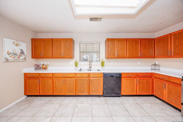 7515 Escada Crest, San Antonio, TX 78254