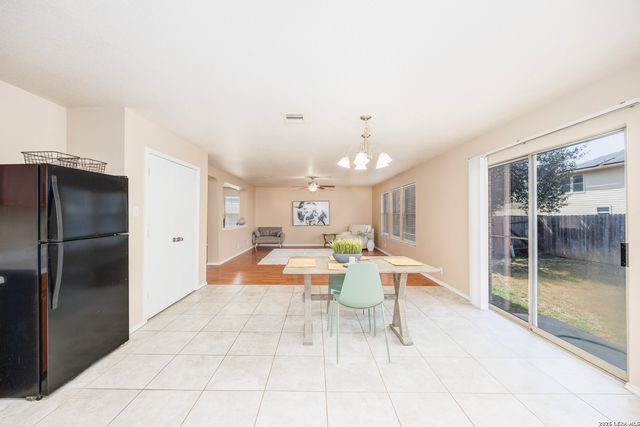 7515 Escada Crest, San Antonio, TX 78254