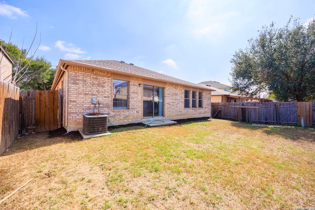 7515 Escada Crest, San Antonio, TX 78254