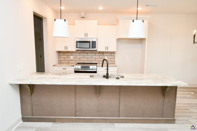 126 Early Drive, Byron, GA 31008