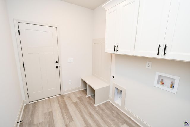 126 Early Drive, Byron, GA 31008