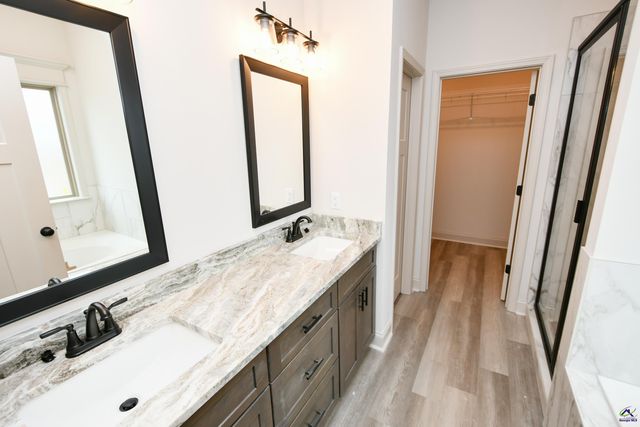 126 Early Drive, Byron, GA 31008