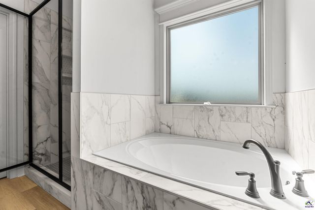 126 Early Drive, Byron, GA 31008