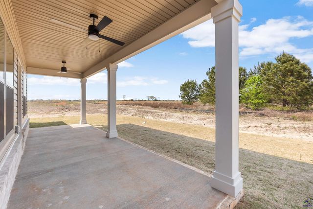 126 Early Drive, Byron, GA 31008