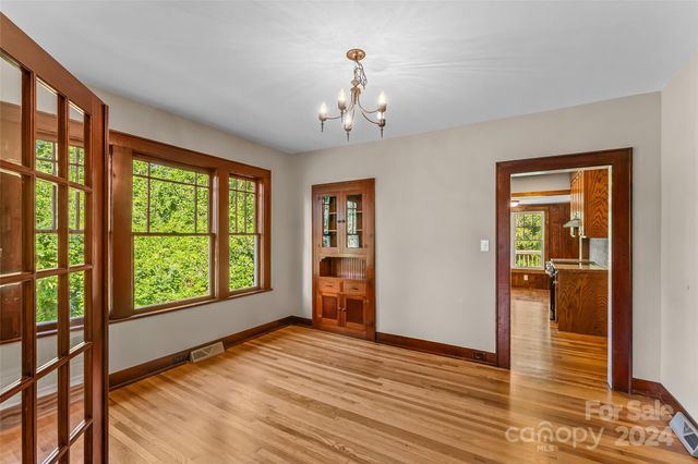 2523 Kool Park Road NE, Hickory, NC 28601