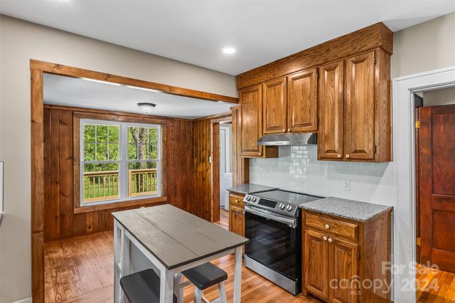 2523 Kool Park Road NE, Hickory, NC 28601