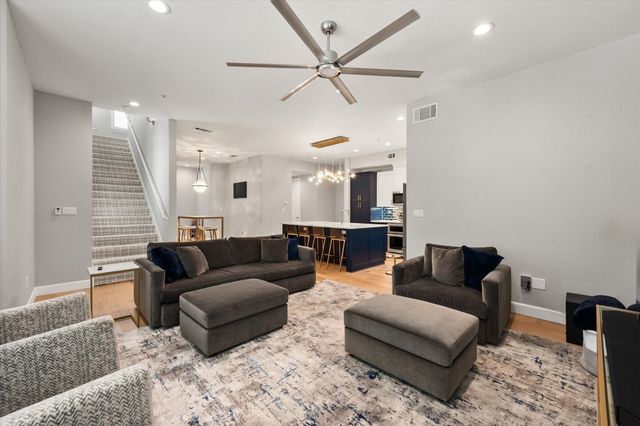 1207 Beaconsfield Lane 405, Arlington, TX 76011