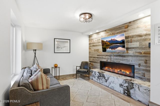950 Park Avenue 111, Park City, UT 84060