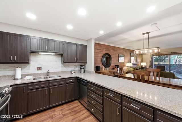 950 Park Avenue 111, Park City, UT 84060