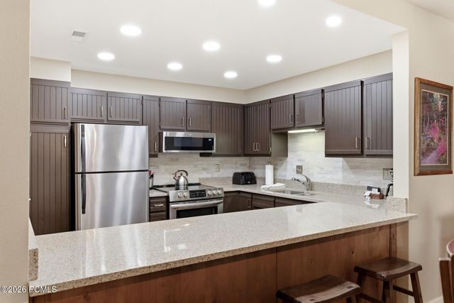 950 Park Avenue 111, Park City, UT 84060